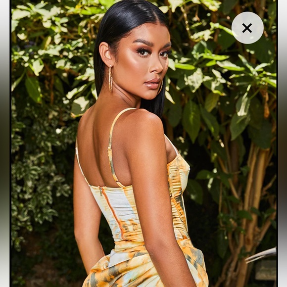 Pretty Little Thing Set - Picture 6 of 7